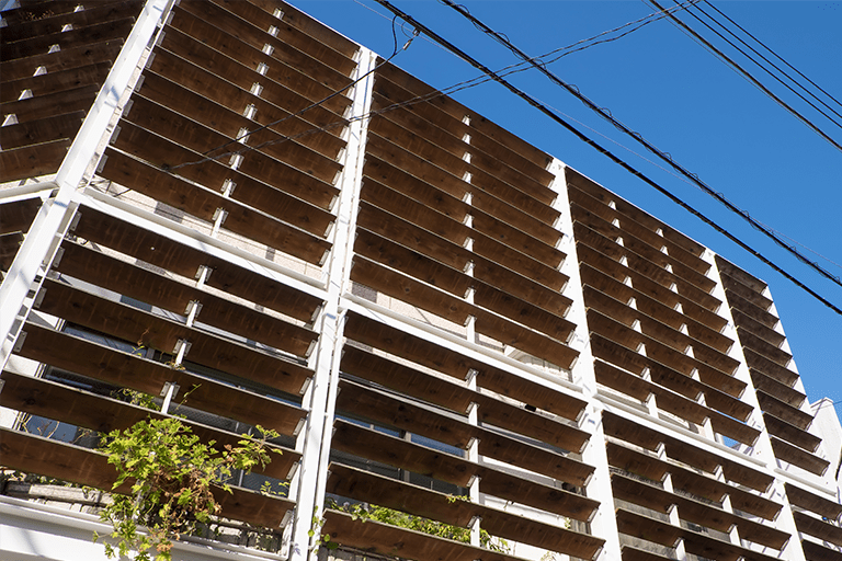 ルーバーとは？種類・素材・用途・選び方まで分かりやすく解説