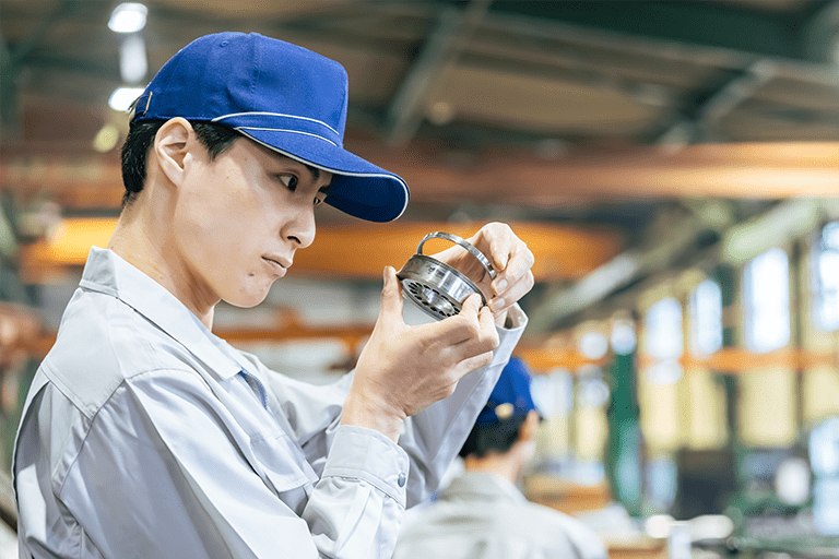 プレス金型と設備の基礎知識